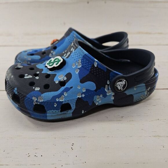 Crocs Classic Clog Blue Camo Toddlers Kids Size‎ C11 Basketball Jibbitz - Picture 1 of 10